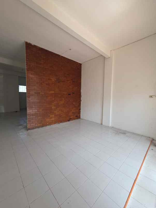 disewakan ruko didepan perumahan puri mas surabaya