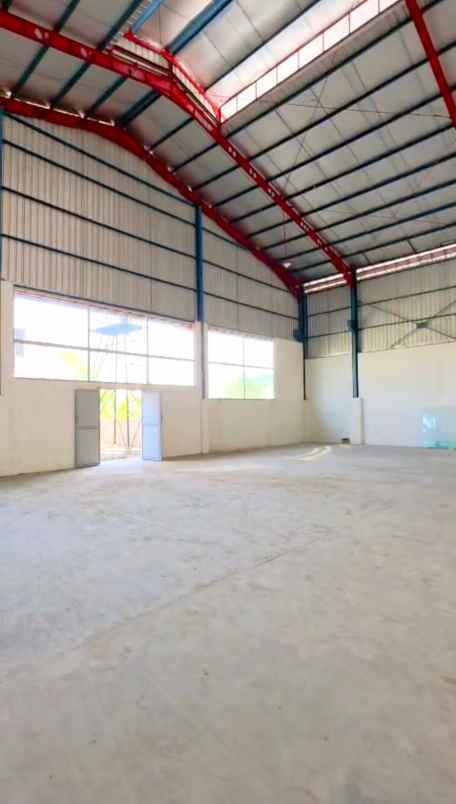 disewakan ruko gudang kantor jalan raya menganti