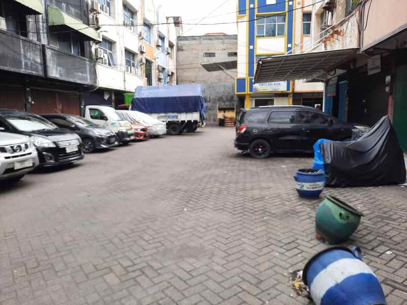 disewakan ruko kalimas baru