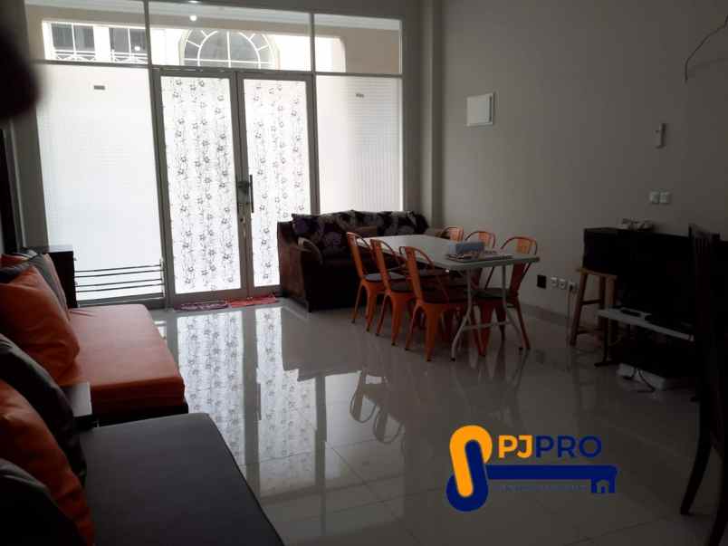 disewakan ruko rose garden gandeng 2 unit siap pakai