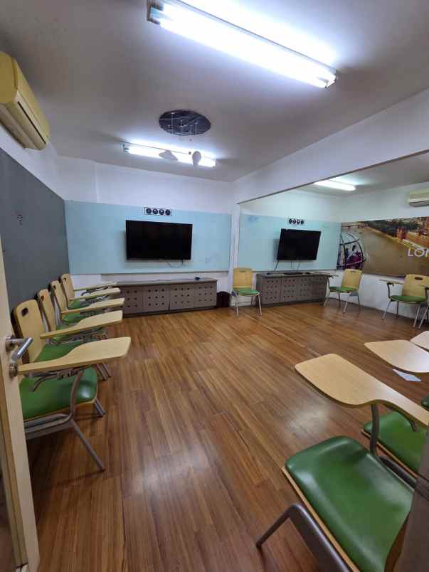 disewakan ruko strategis raya jemursari surabaya