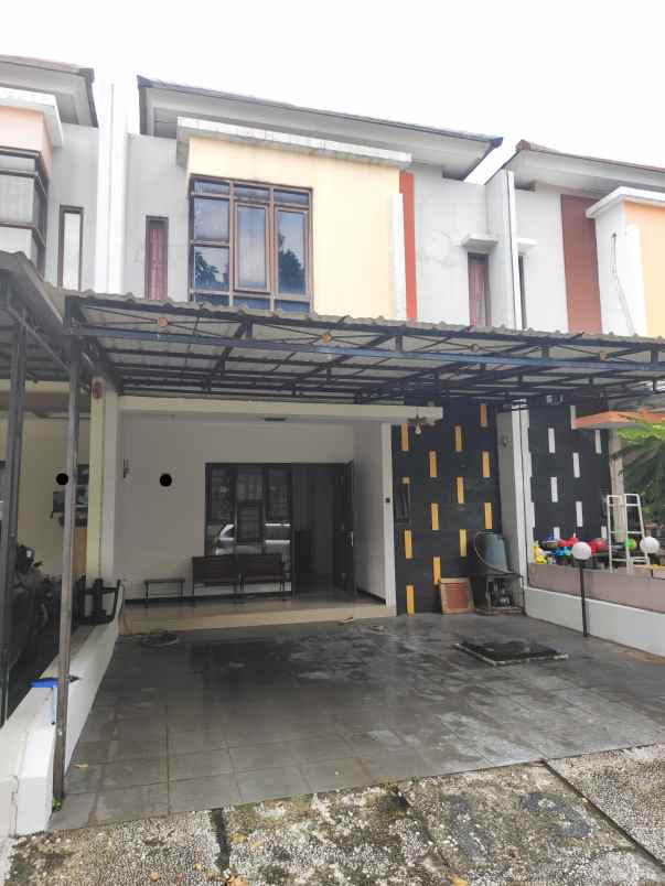 disewakan rumah cluster valeria metland