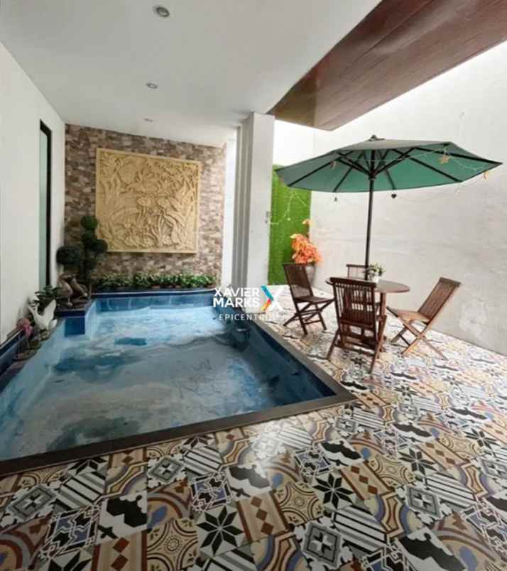 disewakan rumah di south emerald mansion citraland