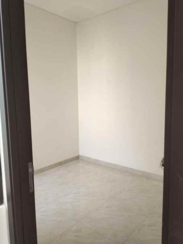 disewakan rumah enchanta lavon swan city