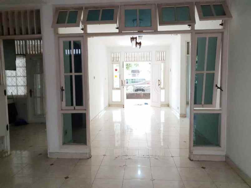 disewakan rumah komplek japos graha