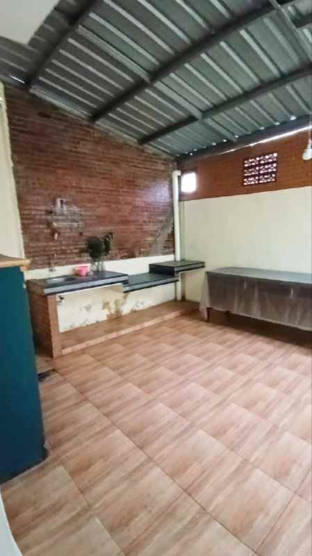 disewakan rumah menteng residence