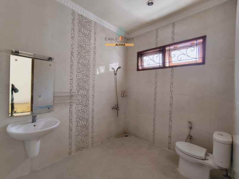 disewakan rumah petukangan