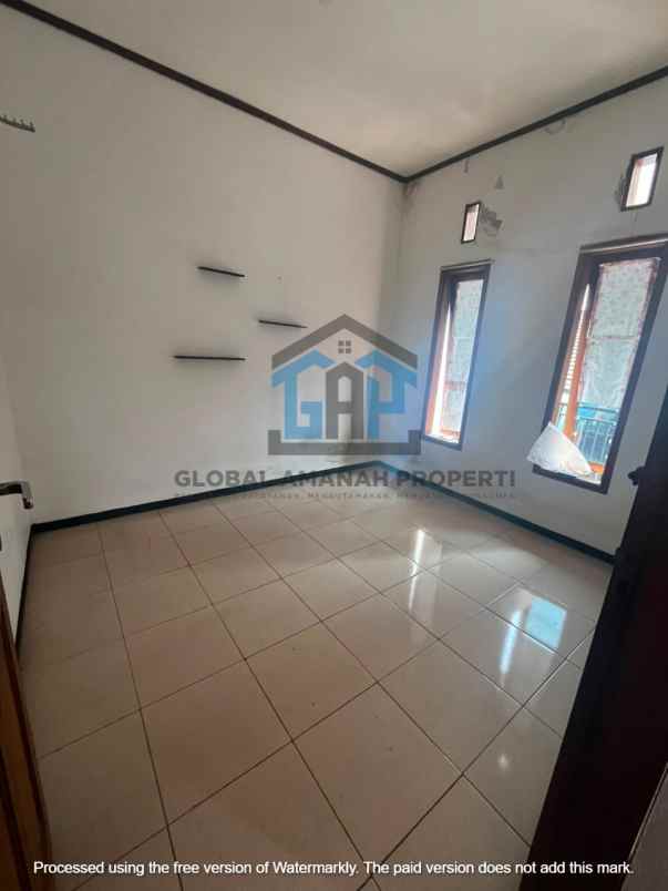 disewakan rumah sarimanis