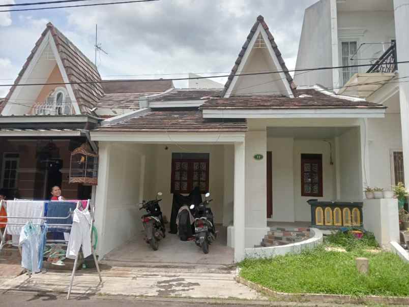 disewakan rumah sentul city