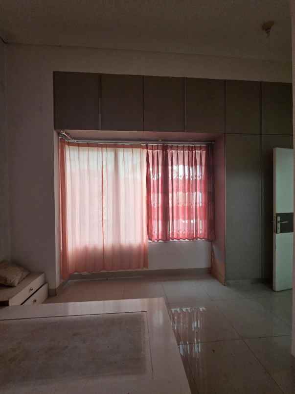 disewakan rumah talaga bestari tangerang