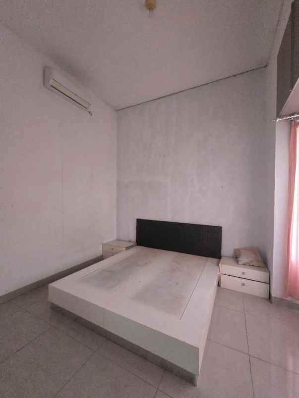 disewakan rumah talaga bestari tangerang