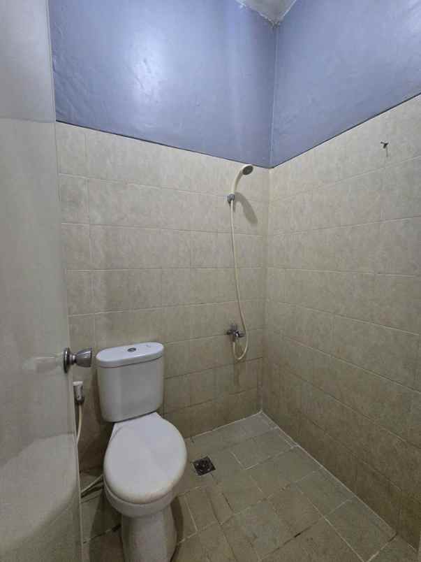 disewakan rumah talaga bestari tangerang