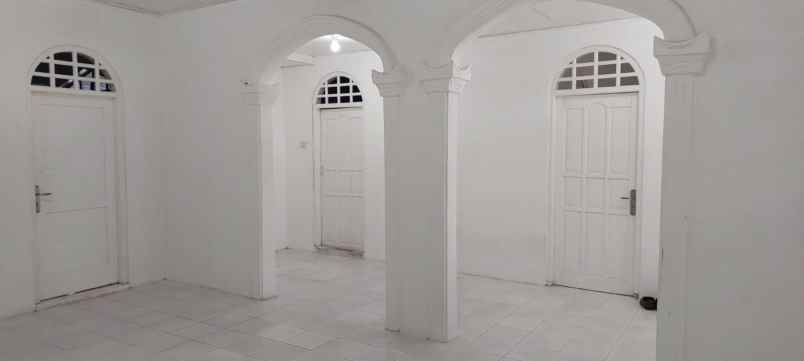 disewakan rumah ujung harapan