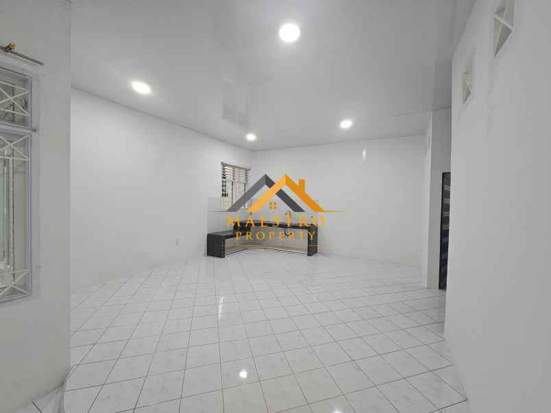 disewakan villa komplek cemara hijau jalan