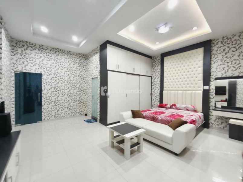 disewakan villa villa berjaya evenue jalan