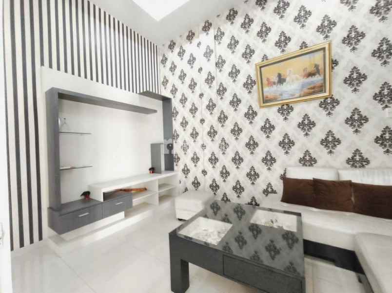 disewakan villa villa berjaya evenue jalan