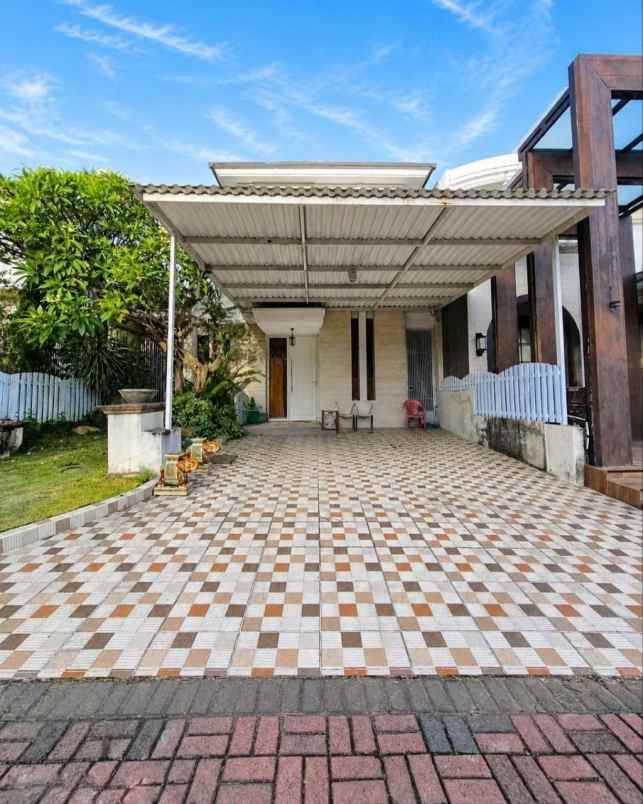 granada pakuwon indah minimalis siap huni ts carport 2