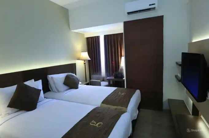 gunawangsa merr tower a lantai 8 full furnish nego