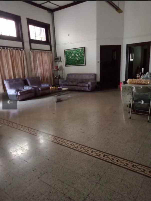 jarang ada langka rumah jl bengawan hook strategis