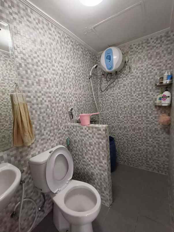 jual apartemen furnished 3 kt season city jak bar