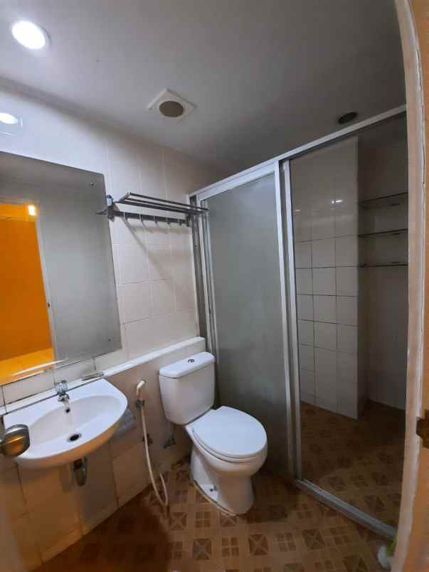 jual apartemen season city