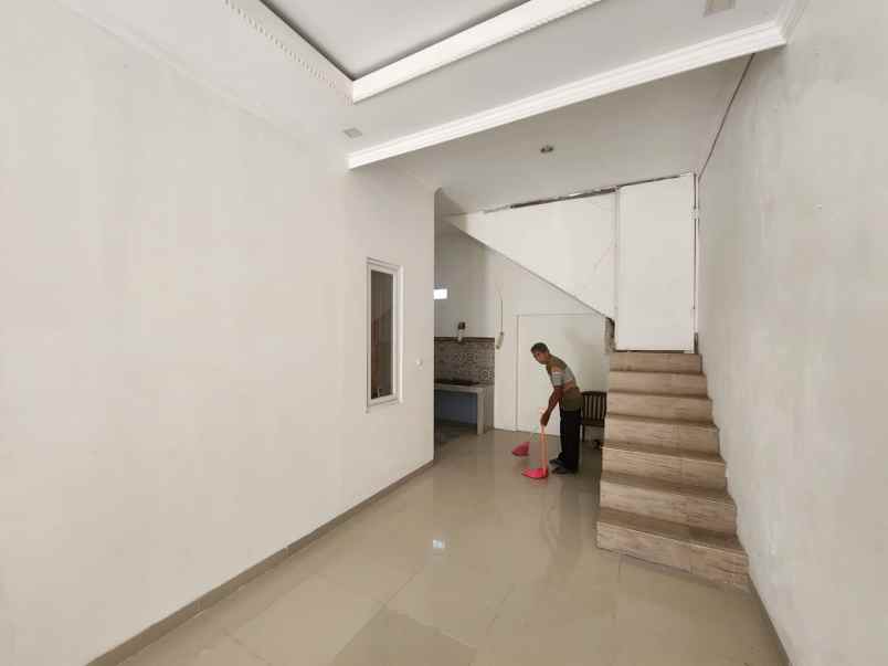 jual cepat rumah di dalam perum permata bangunjiwo