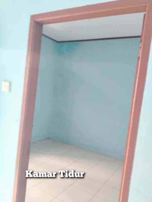 jual cepat rumah second 2 lantai