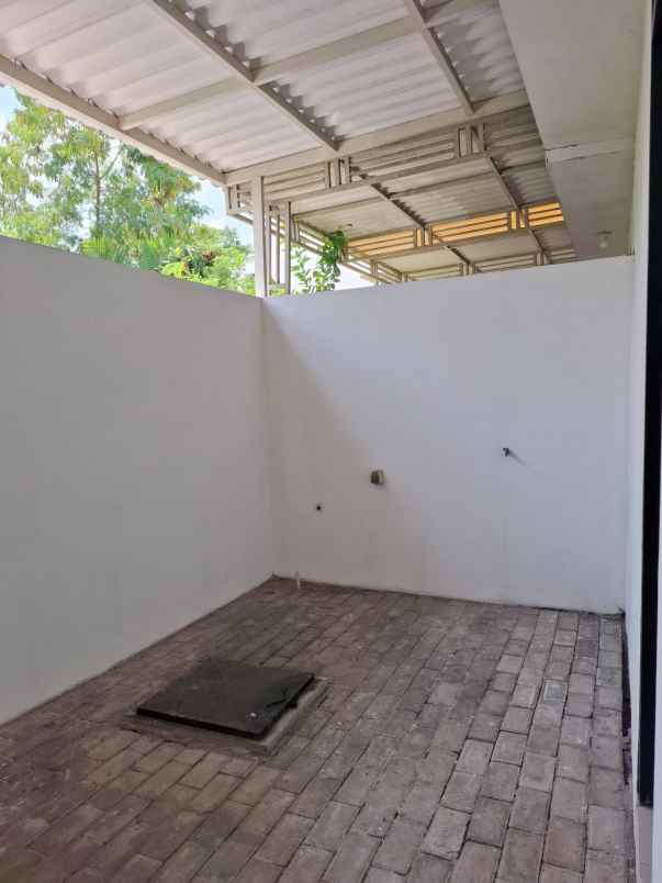 jual de casa residence lakarsantri surabaya rumah baru