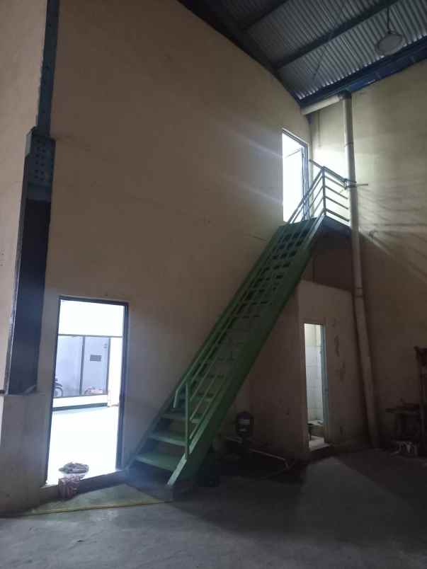 jual gudang gandeng sepatan tangerang