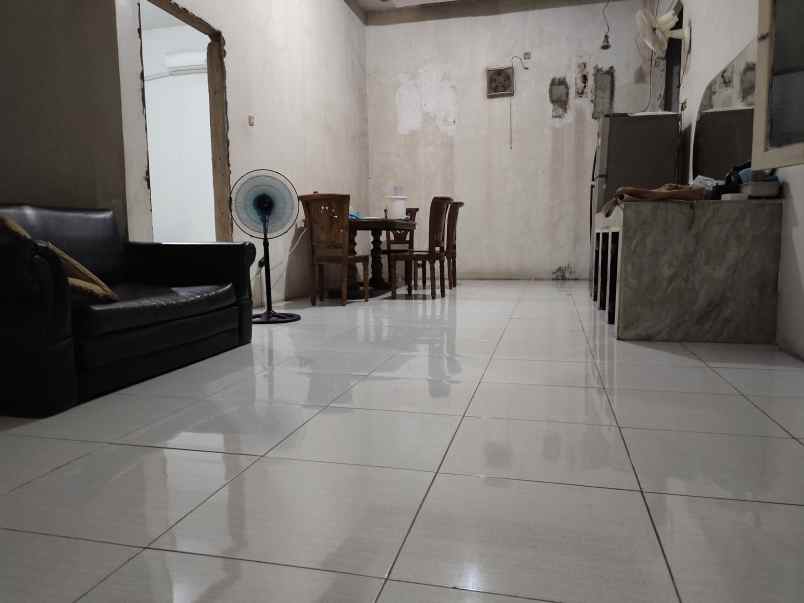 jual rumah di villa rizki ilhami kab tangerang