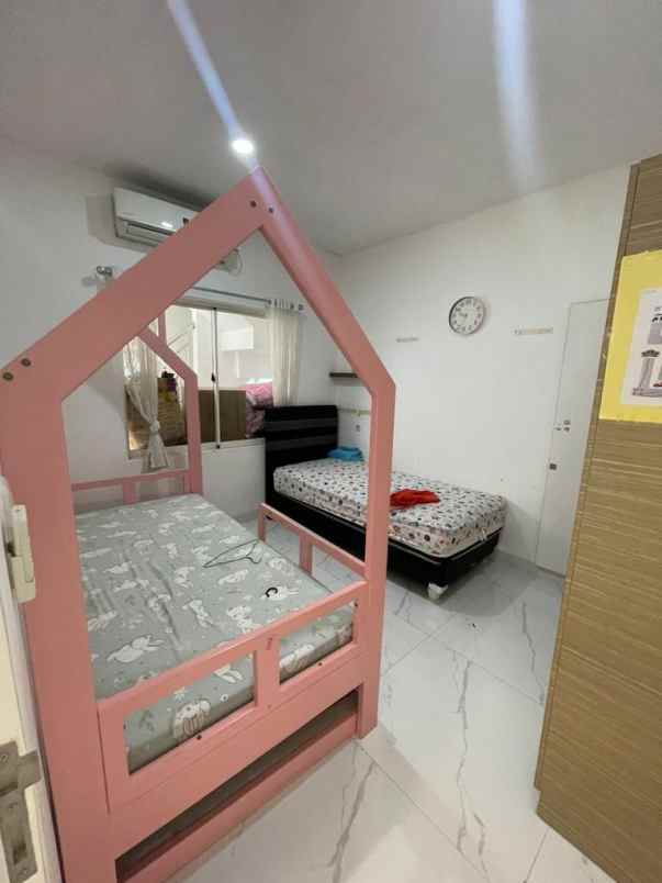 jual rumah furnished golf lake residence jak bar