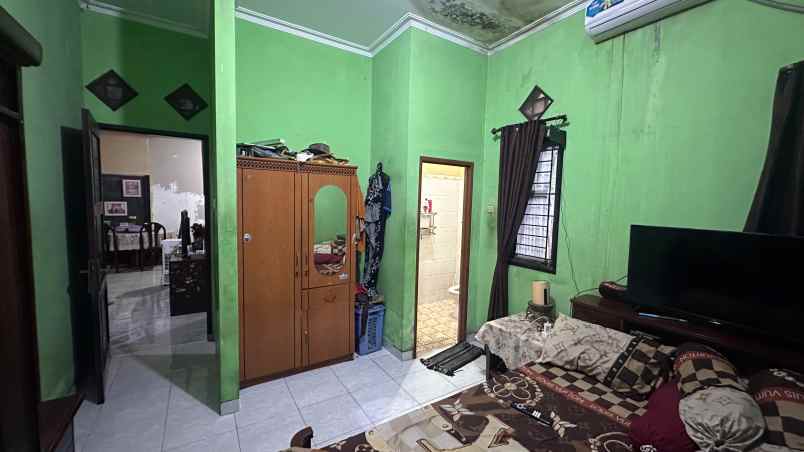 jual rumah hook di komplek graha raya