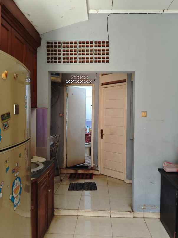 jual rumah hook larangan ciledug tangerang