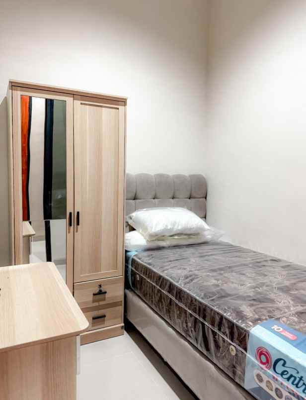 jual rumah kos medokan dekat kampus upn 10 kamar