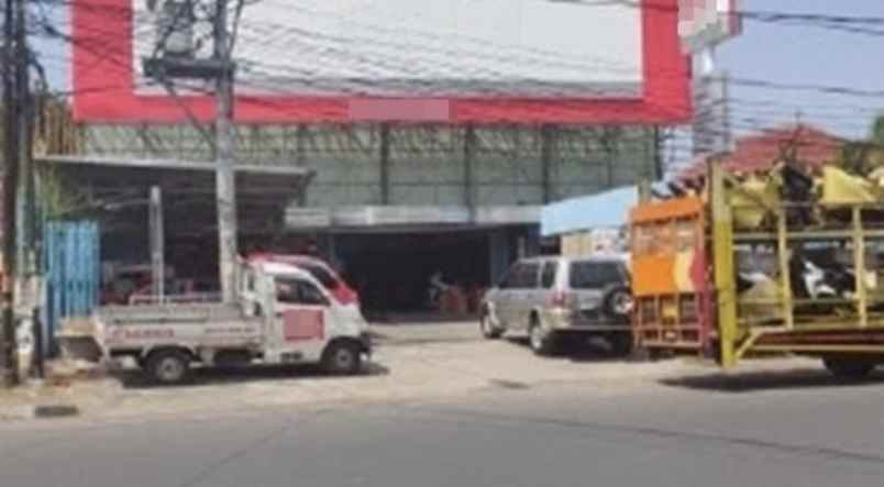 jual tempat usaha bekas showroom karangtempel semarang