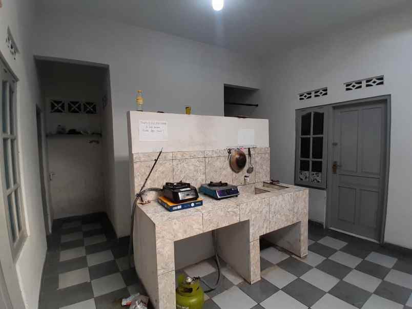 kost murah 23 kamar dijual cepat dekat kampus ukrim