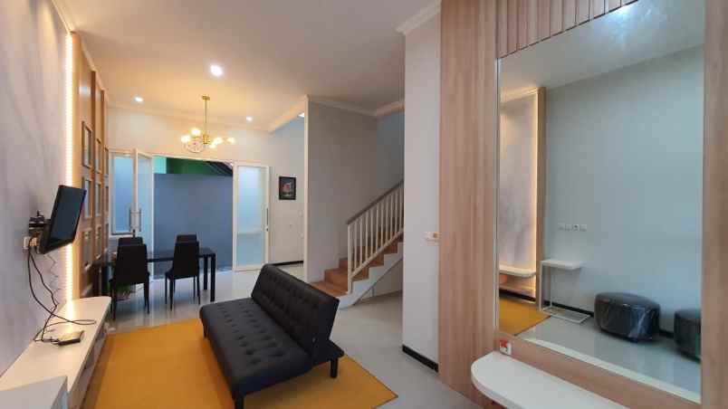 mewah villa baru di panderman batu complit interior