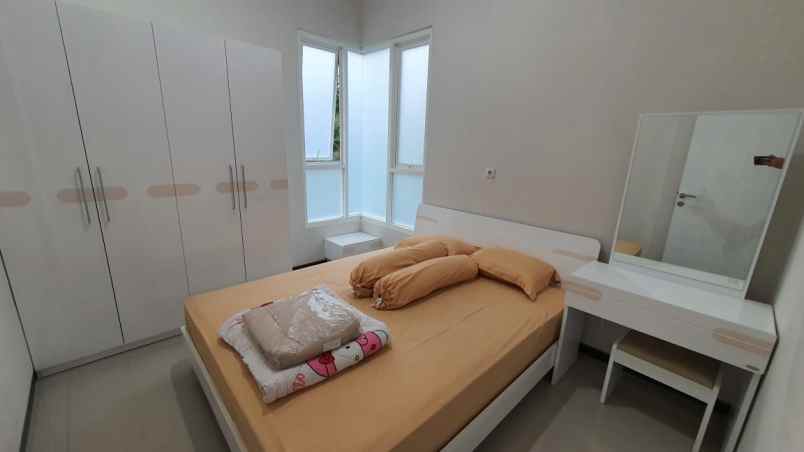 mewah villa baru di panderman batu complit interior