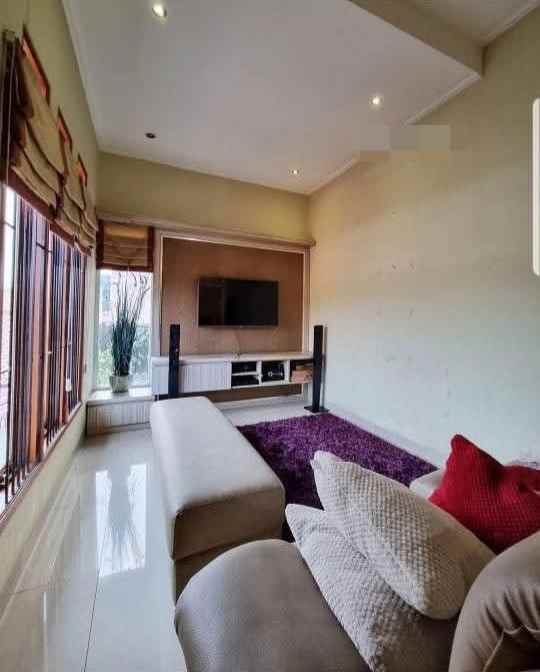 pejaten timur rumah cakep masuk mobil jarang ada