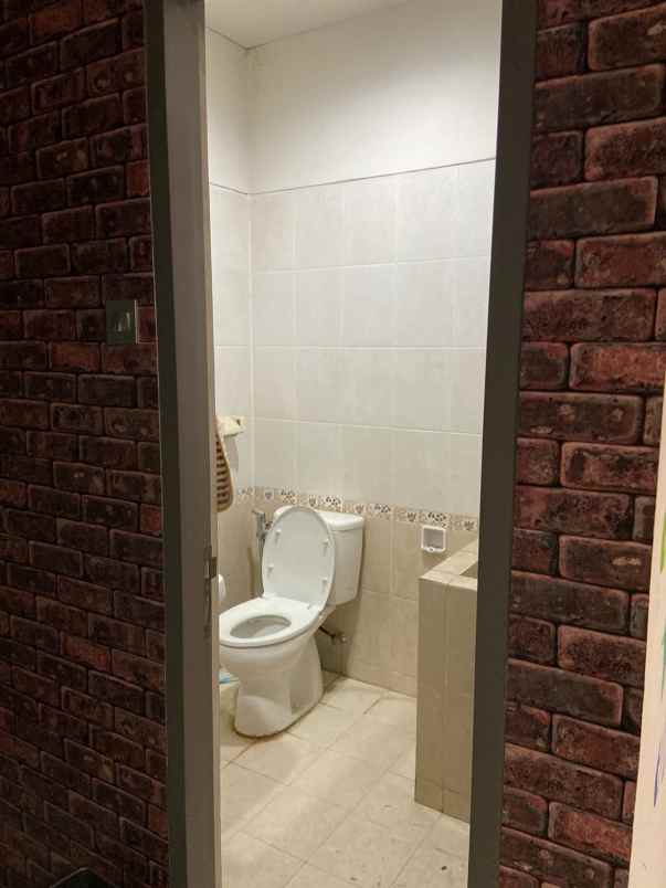 ruko gudang kantor kirana boutique office