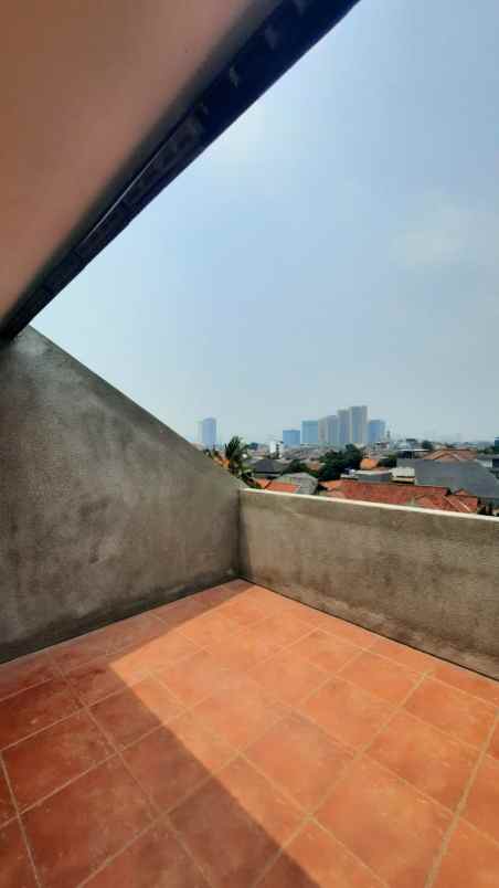 ruma prana konsep tropical house pondok pinang