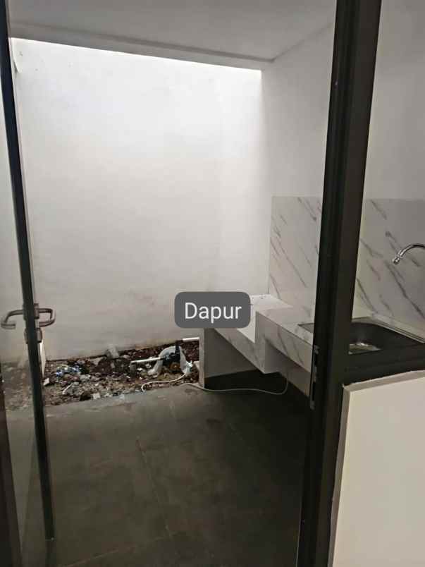 rumah 1 lantai mezzanine