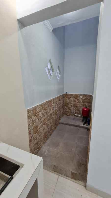 rumah 2 lantai di bumi anggrek bekasi utara