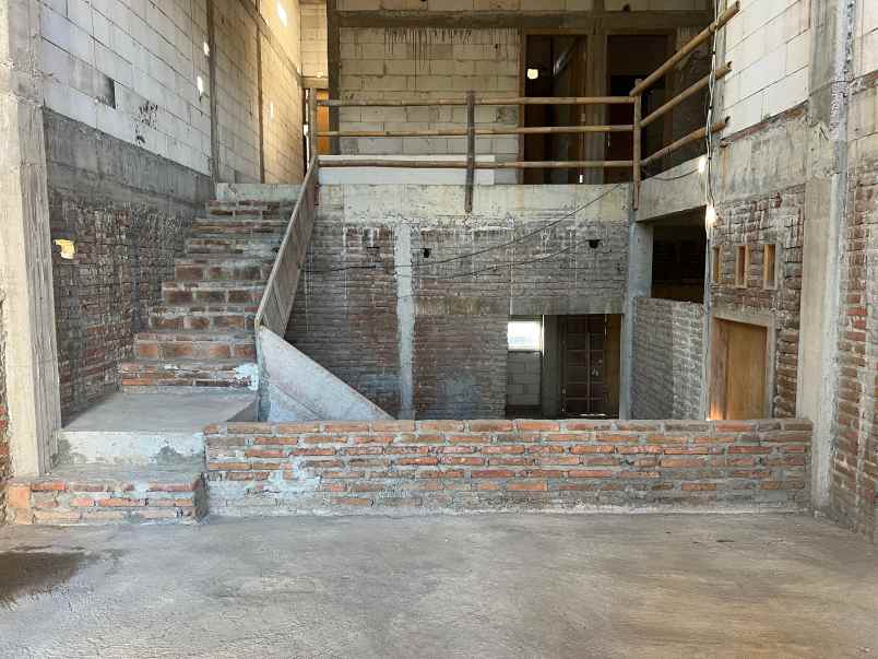 rumah bagus 2 lantai 309m kerjo karanganyar