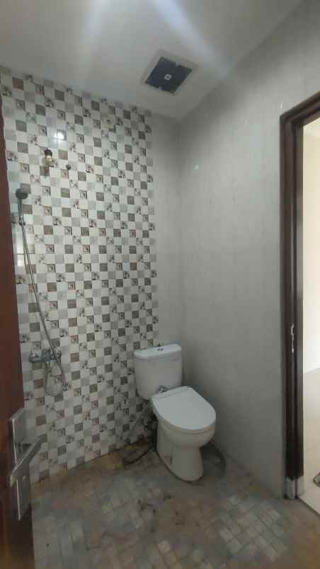 rumah baru dengan lokasi strategis di pamulang tangsel