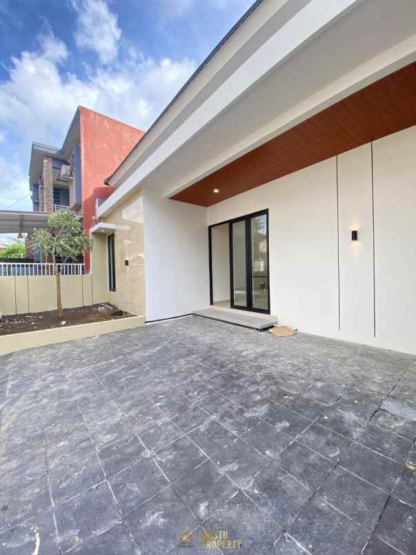 rumah baru desain modern dekat rsud sleman