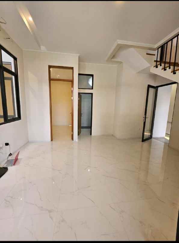 rumah baru gaya modern sekelimus buahbatu