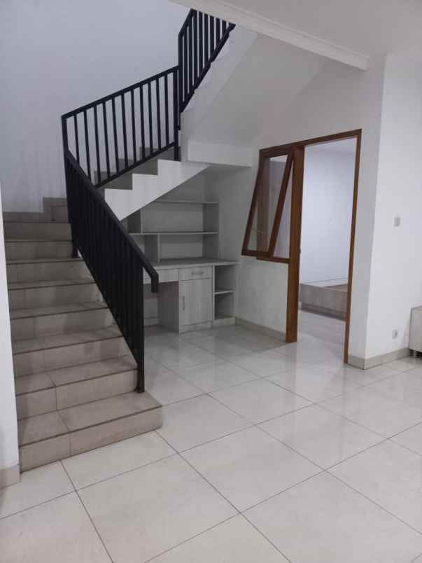 rumah baru kembar dekat pasirluyu sriwijaya bandung