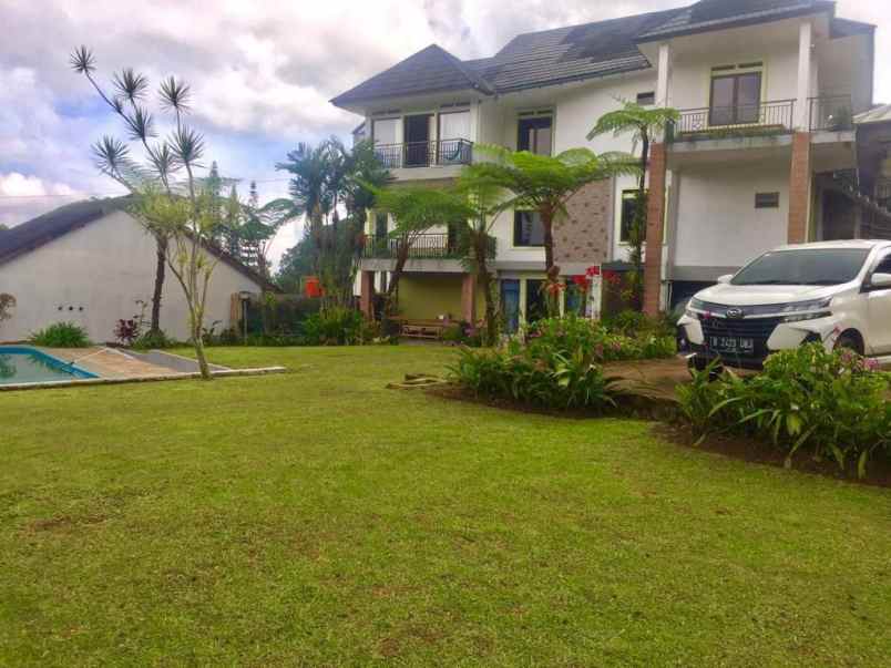 rumah batulayang cisarua