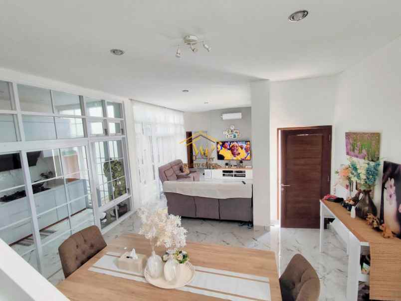 rumah cantik dekat maguwoharjo rumah maguwo mansion